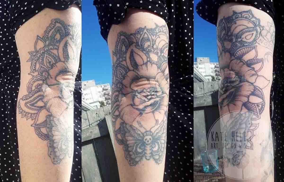 Sasha Kiseleva on Instagram: “:blue_heart::snowflake::blue_heart: #tattoo  #ink #blacktattoo #linework #dotwork #snowflak… | Snow flake tattoo, Girl  tattoos, Tattoos
